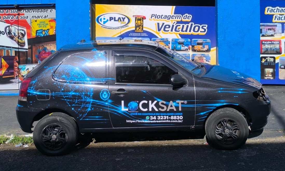 Plotagem de veículos 06